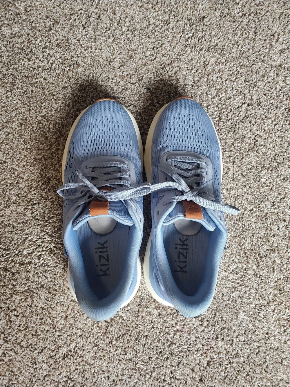 Kizik Women's Athens 2 Sneakers Size 8½ in Soft Chambray colorway